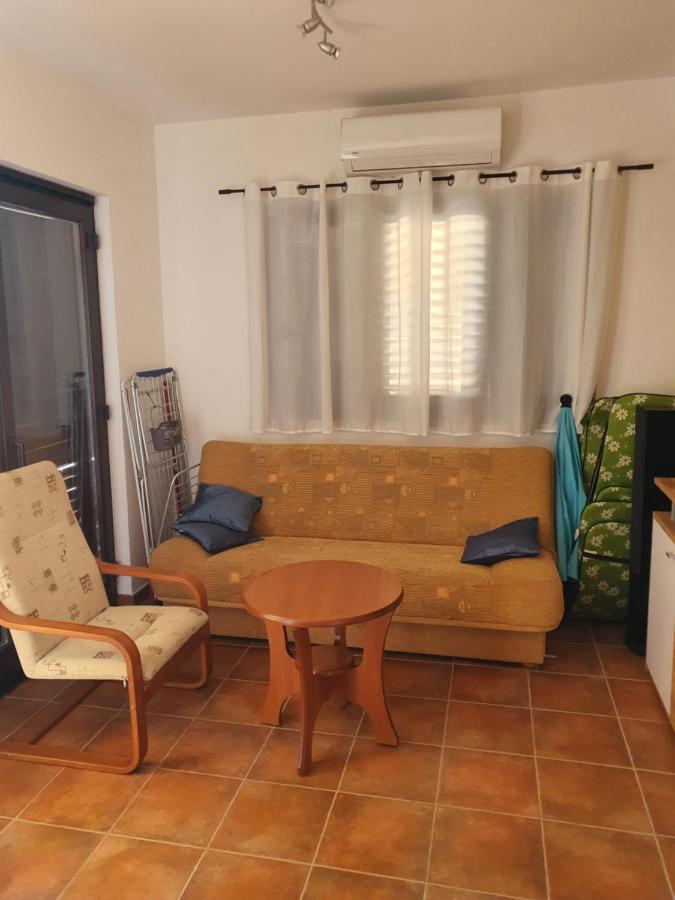 Mugeba Vila Breskvar מראה חיצוני תמונה